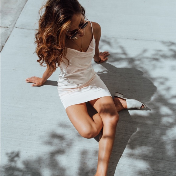 Forever 21 champagne silk mini dress - Picture 1 of 4